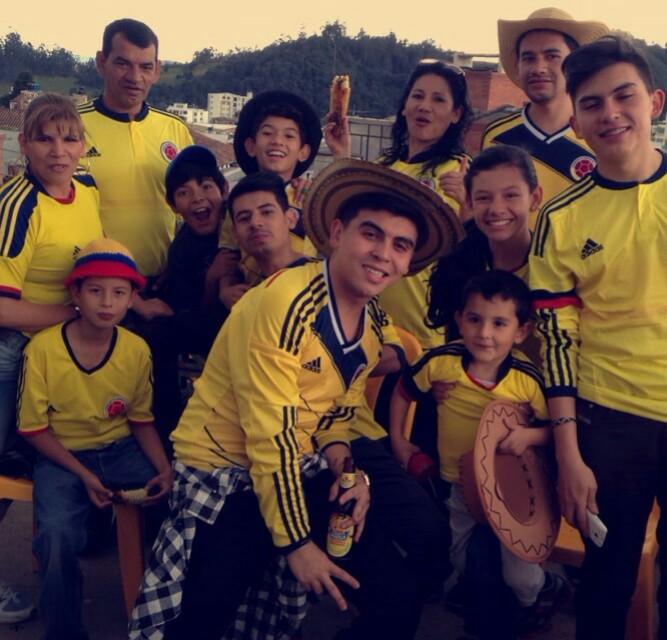 ANDERTRO's tweet photo. #copablu @DeportivoBlu @BluRadioCo desde chiquinquira Boyacá http://t.co/SusKZyIrCQ