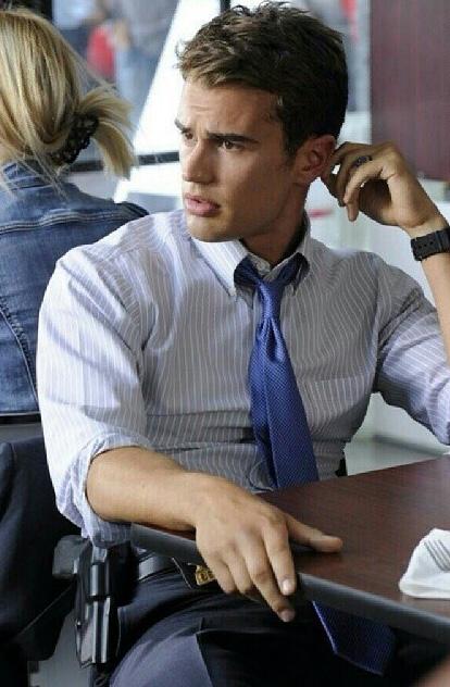 Man Candy tweet media