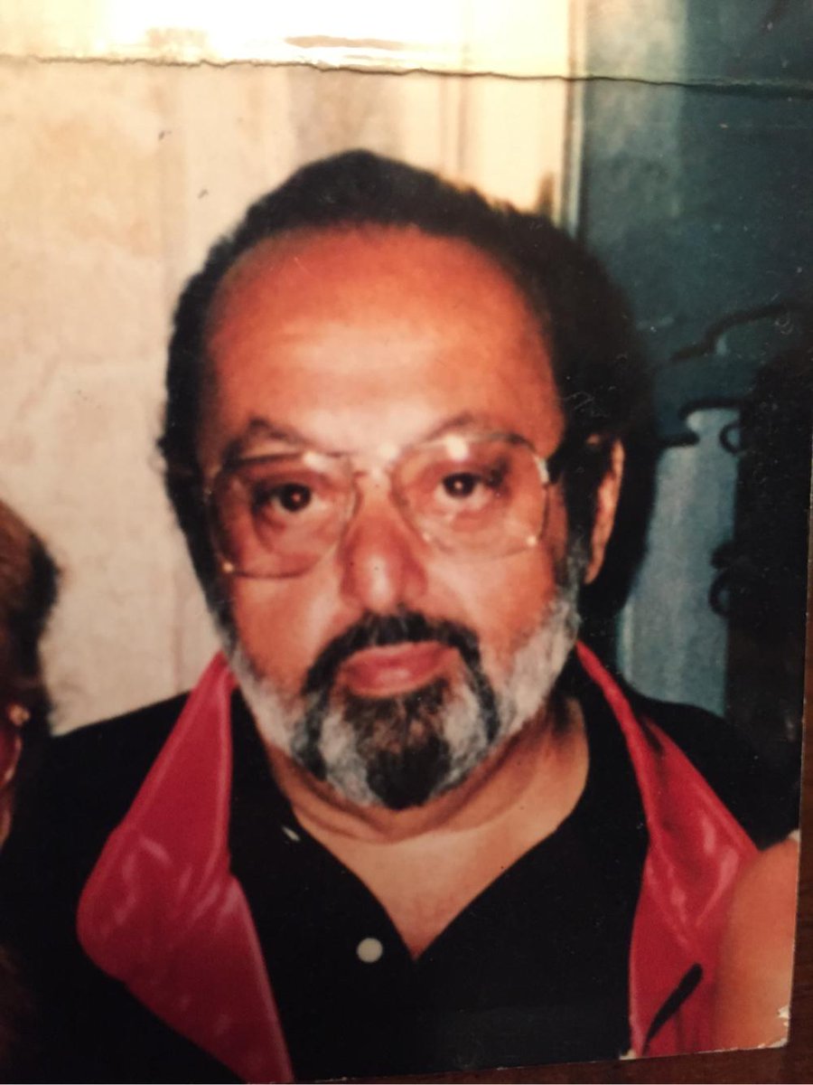 VitoCooks's tweet photo. Wishing A Happy Fathers Day To All the Great Dads . ! What A Great Dad I Was Blessed With  Miss you Dad ❤️ http://t.co/IBaKwHtojY