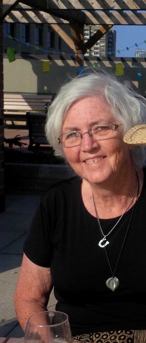 Thanks <a href="/LIFTSalonTO/">LIFT SALON & SPA</a> my Mom looks #amazing. She looks 50 :) love you Mom xox