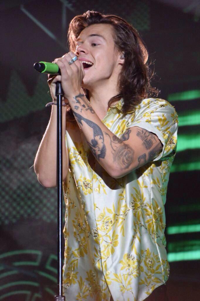 1DWorldTeamNL_'s tweet photo. Goodnight everyone xx💙😇 http://t.co/9gCN72VBxA