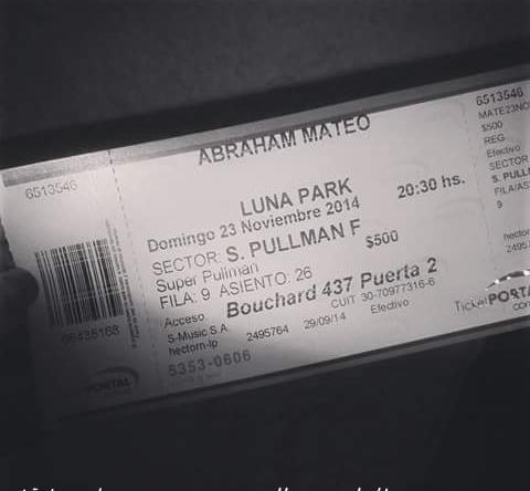 belenbenavidez_'s tweet photo. "No llores porque termino, sonríe porque sucedió" :)  #23/11/14 #AM #BuenosAires http://t.co/EPDtzaZ8fA @AbrahamMateoMus @gimeetabarez