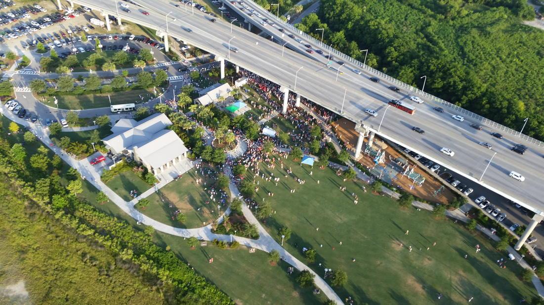 crettew's tweet image. .@ABCNews4 one of our first shots from the chopper #unitychain #charlestonstrong