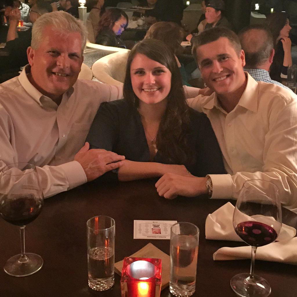 MrMoosh28's tweet photo. Fortunate enough to have my dad and sister in San Fran this weekend.. Happy Father's Day Pops! http://t.co/e1KLXqvlH8
