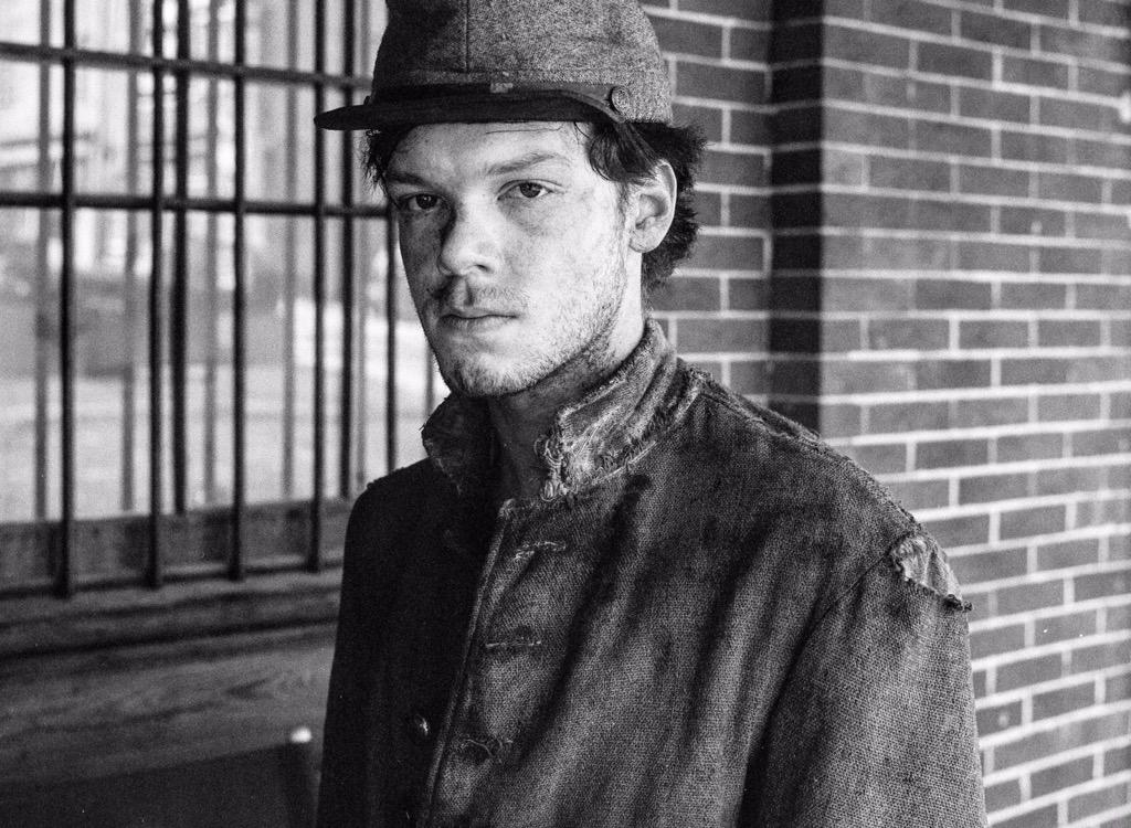 ShamelessUsITA's tweet photo. #CameronMonaghan #instagram "#TomFairfax has seen better days. #MercyStreetPBS portrait by @dietttrich " http://t.co/wvzVyRIQi7