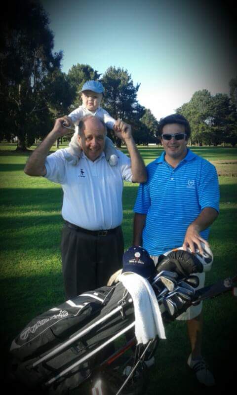 AryRodrigez1's tweet photo. Padre hijo y nieto!! Feliz día par todos los padre en especial el mío! Pedro Rodriguez http://t.co/6Xtb8gm64w