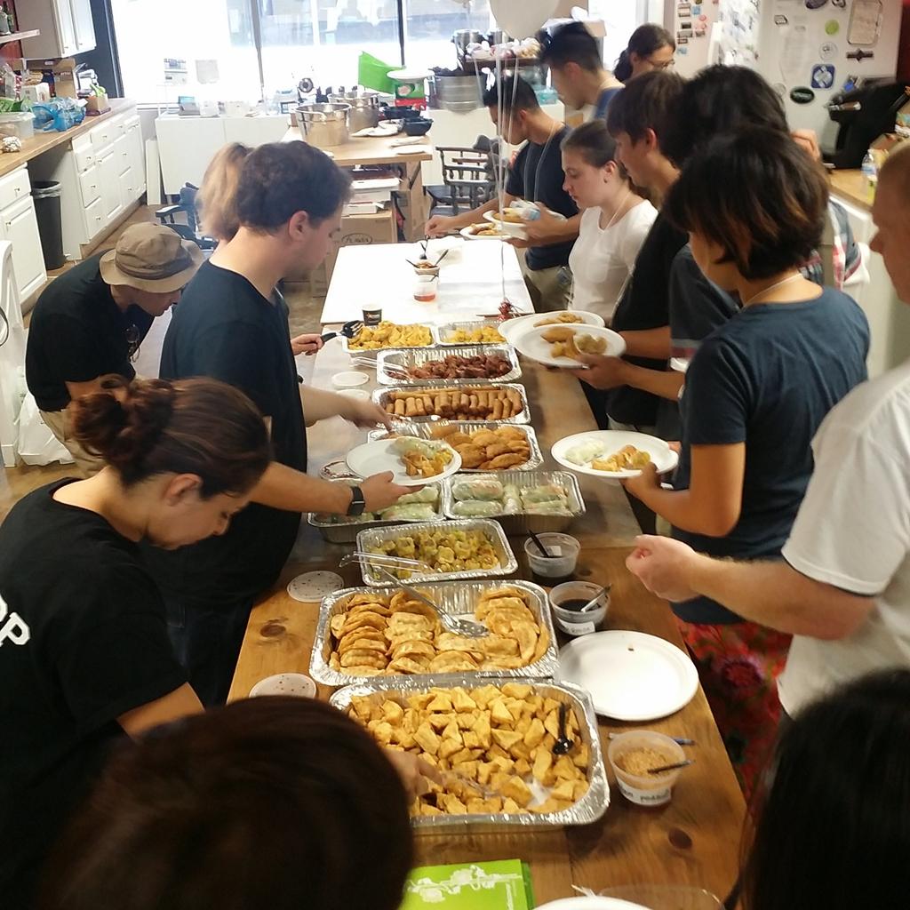 Joseph_Santoro's tweet photo. #kpcodeyourhealth #hackathon #hackers Tie Fighting for #thaifood! It's #Muaythai! Ha! Get it? #MWDC15 #dctech #grup http://t.co/wyjS8sEiZu
