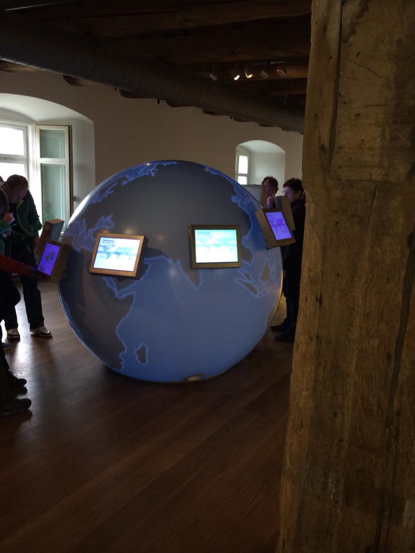 JFS3d's tweet photo. If you're a WHC like Regensburg, why not create innovative displays to tell the world about it? http://t.co/kxLOTZGmEX