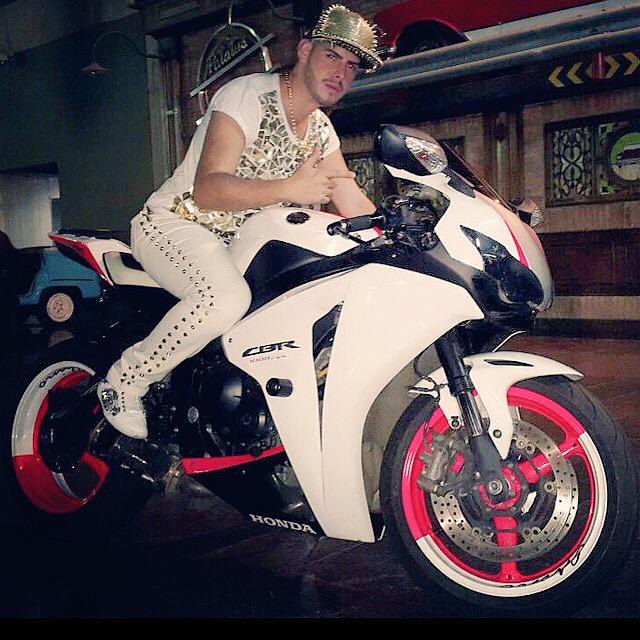 HamletVIP's tweet image. 3 de julio en Expo Sexo 8 pm