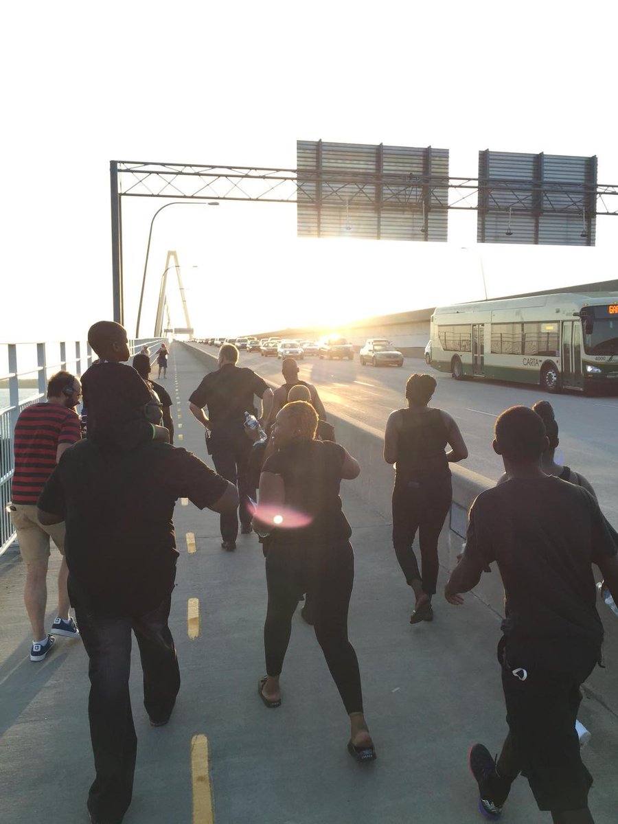 Bear_Caldwell's tweet image. Victims families lead the charge from the front of #CharlestonUnityChain! Our city is incredible. #CharlestonStrong