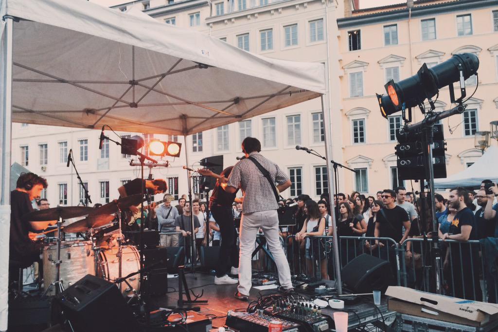 brainbowtheband's tweet photo. Merci @zyvamag pour la soirée, c'était top ! À demain Paris et @lestroisbaudets  ! #FDLM #fetedelamusique #Lyon #live http://t.co/H2TYOEjlQ9