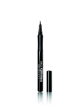 InfluensterCB's tweet photo. Rock the cat eye with Covergirl's Intensify Me eyeliner! #IntensifyMe @COVERGIRL http://t.co/cCv55X3iAZ