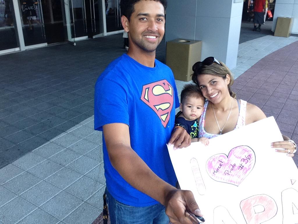 Mprado_1's tweet photo. Dia del padre lo mas precioso de este mundo bendecido al mil % http://t.co/Hprcc8l272