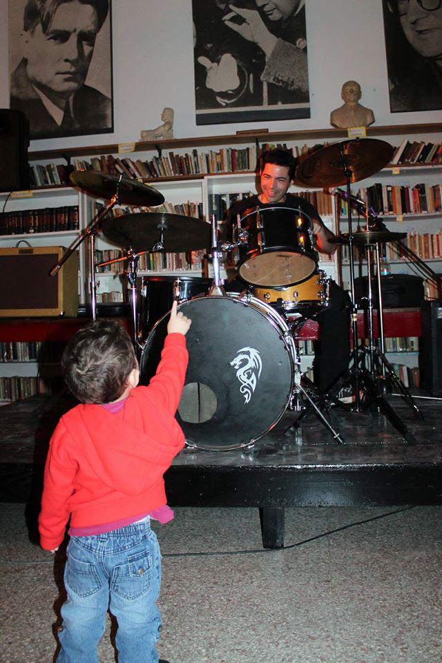 cromorock's tweet photo. Feliz día a todos los Padres!!
En especial a nuestros Padres Cromados @checho_cromado y @federicoedu 
#DiaDelPadre http://t.co/bUzrLIooRc