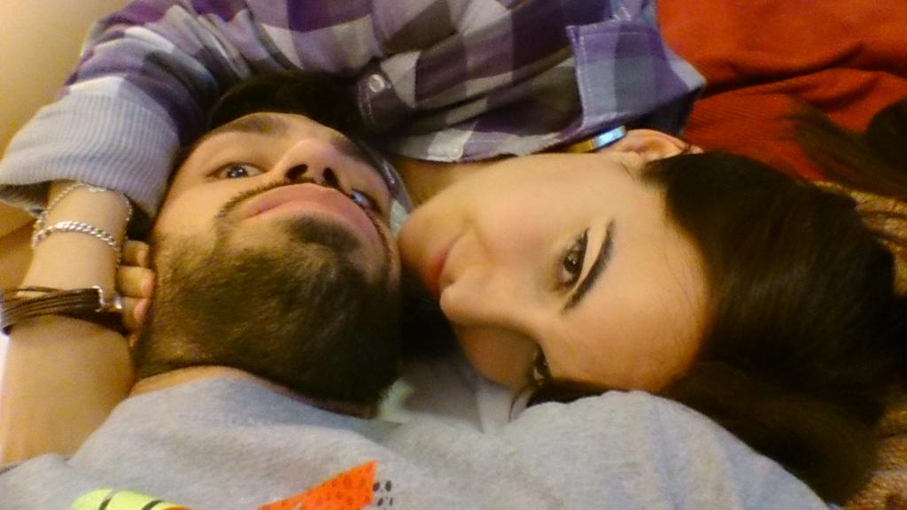 ivan_mu4's tweet photo. Hoy me siento tan grade por tenerte a mi lado, me regalas la vida que sin ti yo no valgo.@ClaraRodrigue33 #TeQuiero http://t.co/HppOpdpbgb