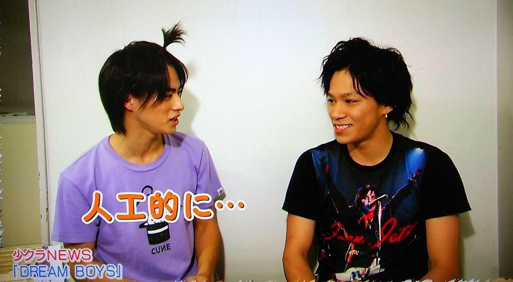 mitu9170's tweet photo. うちだけかなー？
千賀さんのTシャツのデザイン
藤ヶ谷さんにみえるwwwwww http://t.co/h7pkLQ21nT