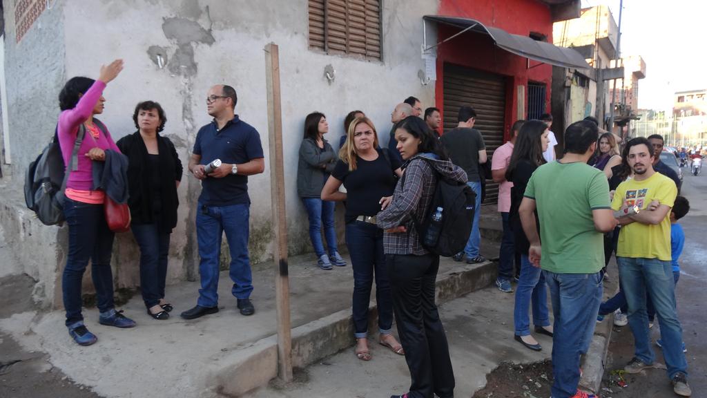ibabadulto's tweet photo. Turma aguardando a chegada #ibabadultonoperialto http://t.co/8Qltf5J0ne