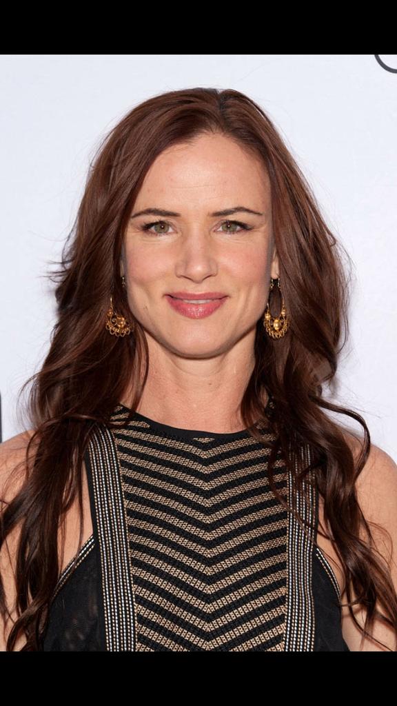 A very happy birthday to the beautiful and immensely talented Juliette Lewis!  