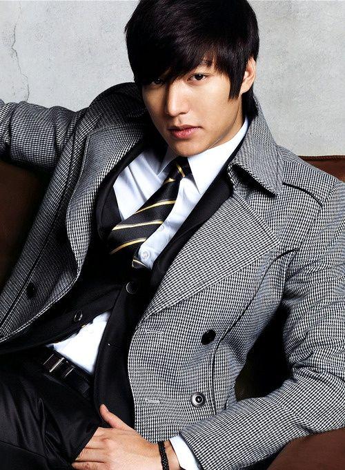  Happy Birthday oppa lee min ho  Wish U All The Best From  Minoz Indonesia 