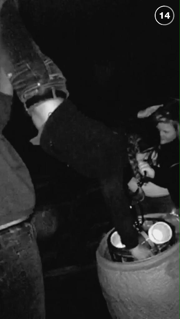 WisconsinPartys's tweet image. Saw this one girl do a 30 second keg stand. Hill party in the 715