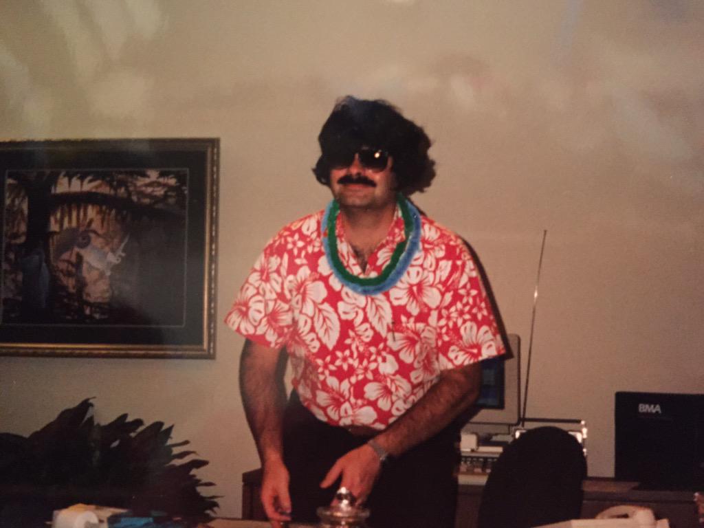 lungareaux's tweet image. It&apos;s official.  I will never be this cool.  #papapaul