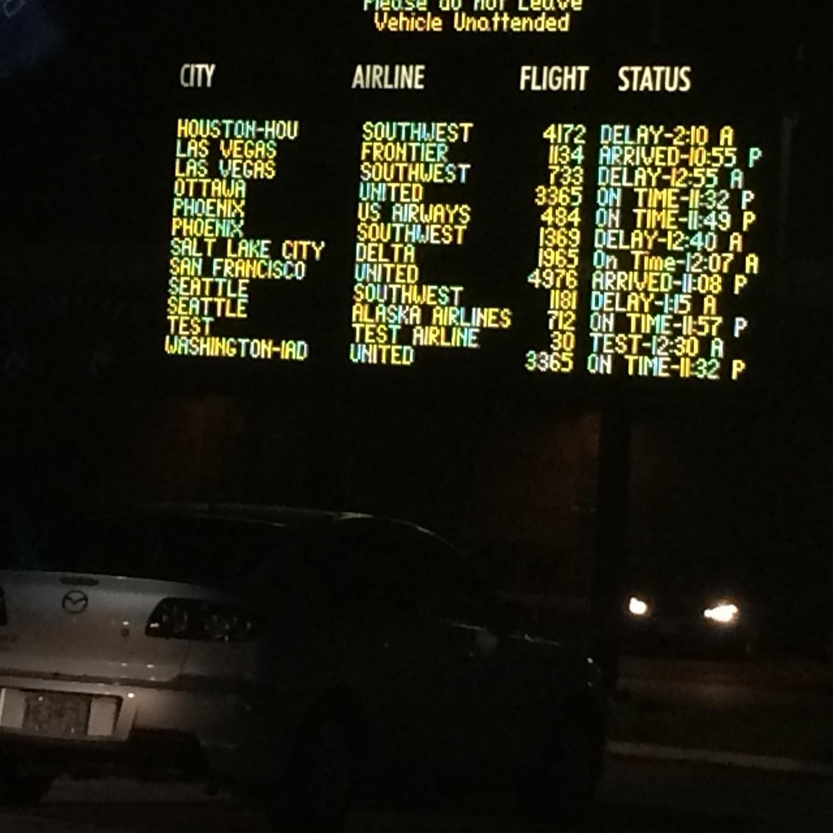 brianspeelman's tweet image. One of these things is not like the other... #test #programmingfail