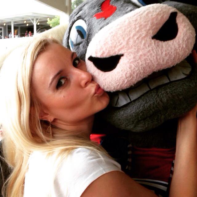 DazeyDuck's tweet image. Showin&apos; some love! ❤️#baseball #conferenceperks  @friscoroughriders #vip