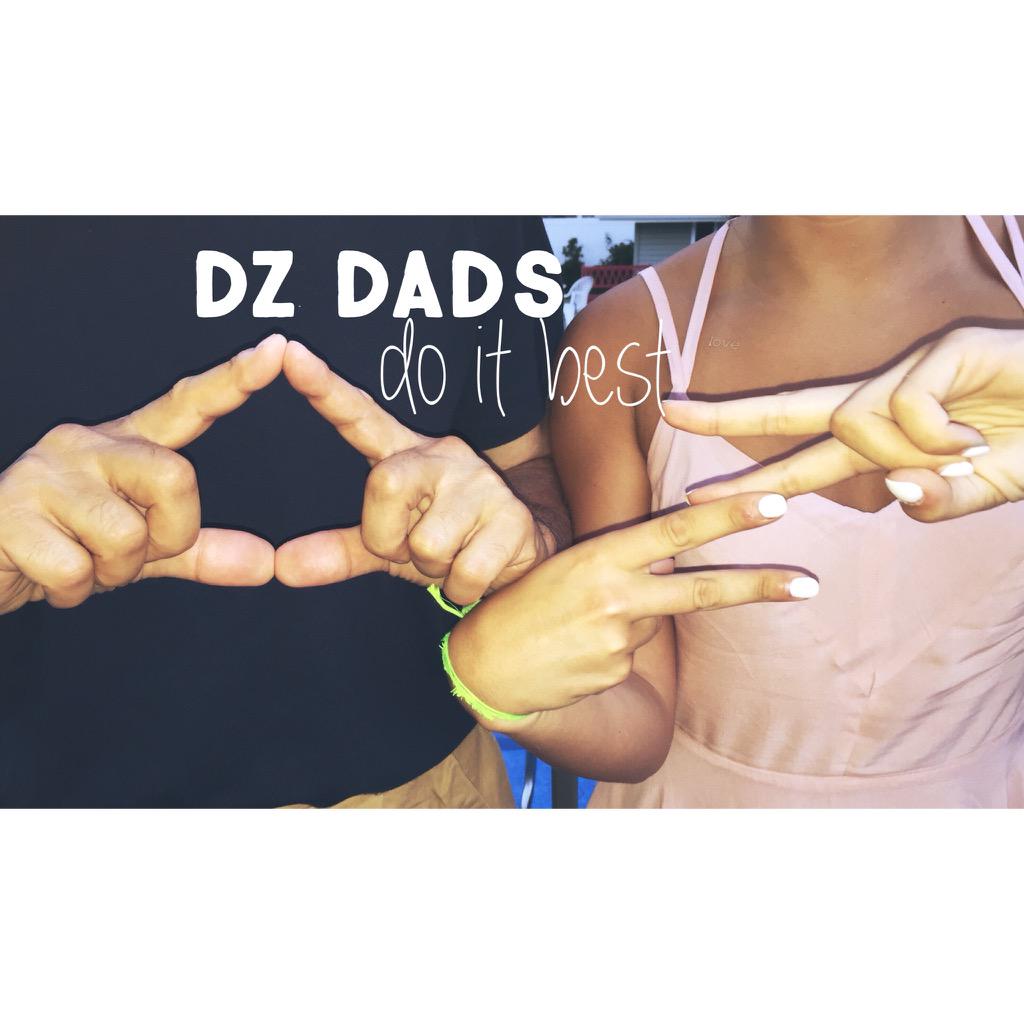 Happy Father's Day to all our Delta Zeta Dads! We love you 💗💚