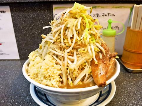 leftfly69's tweet photo. レフトふりゃあ@おんJ : ラーメン界から戦力外にしたいラーメン http://t.co/5VtfzIS72p http://t.co/CZKpPp5zpn