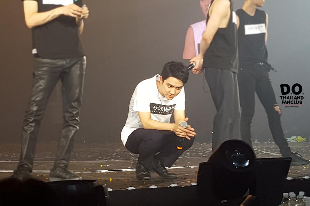 EXOPROJECTID's tweet photo. [150621] D.O -  Exoplanet #2 - The EXO’luXion in Bangkok Cr: D.O. Thailand http://t.co/j77B5MyHGd