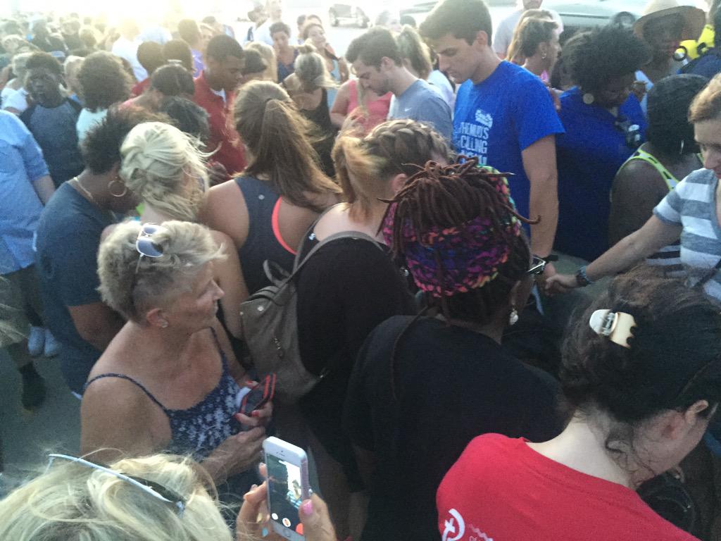 FOX24Charleston's tweet image. #CharlestonUnited #CharlestonUnityChain #chsnews