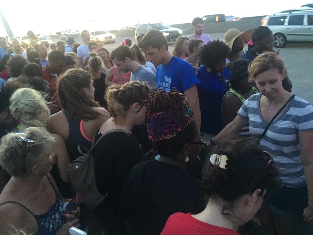 FOX24Charleston's tweet image. #CharlestonUnited #CharlestonUnityChain #chsnews