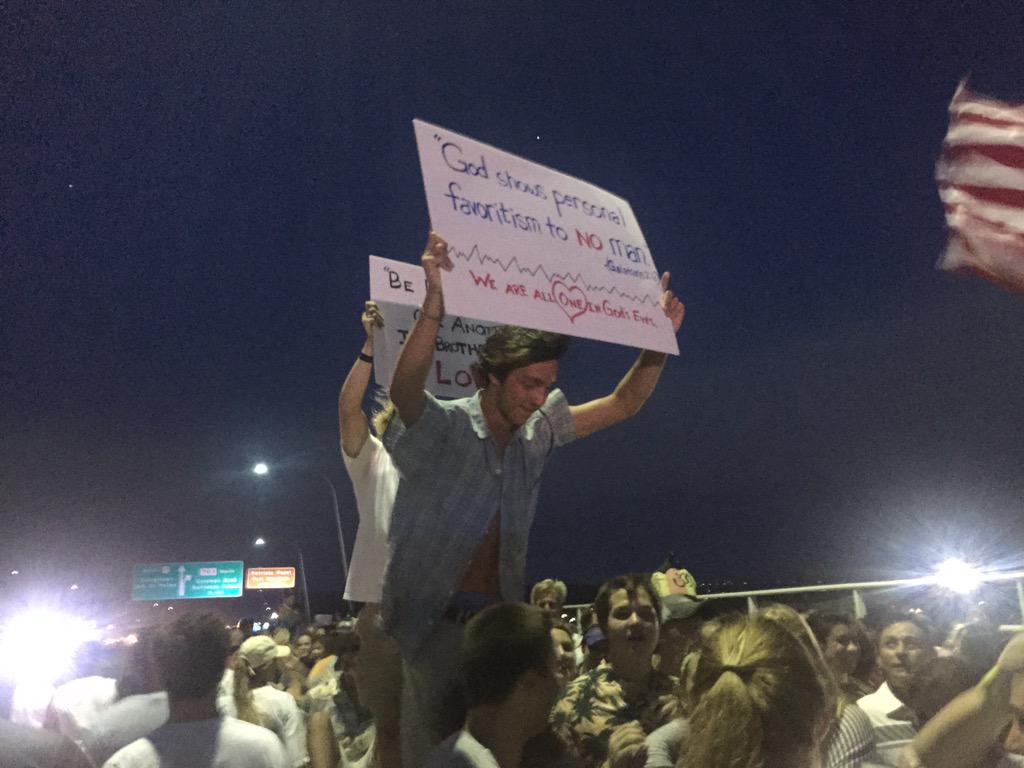 FOX24Charleston's tweet image. #CharlestonUnited #CharlestonUnityChain #chsnews