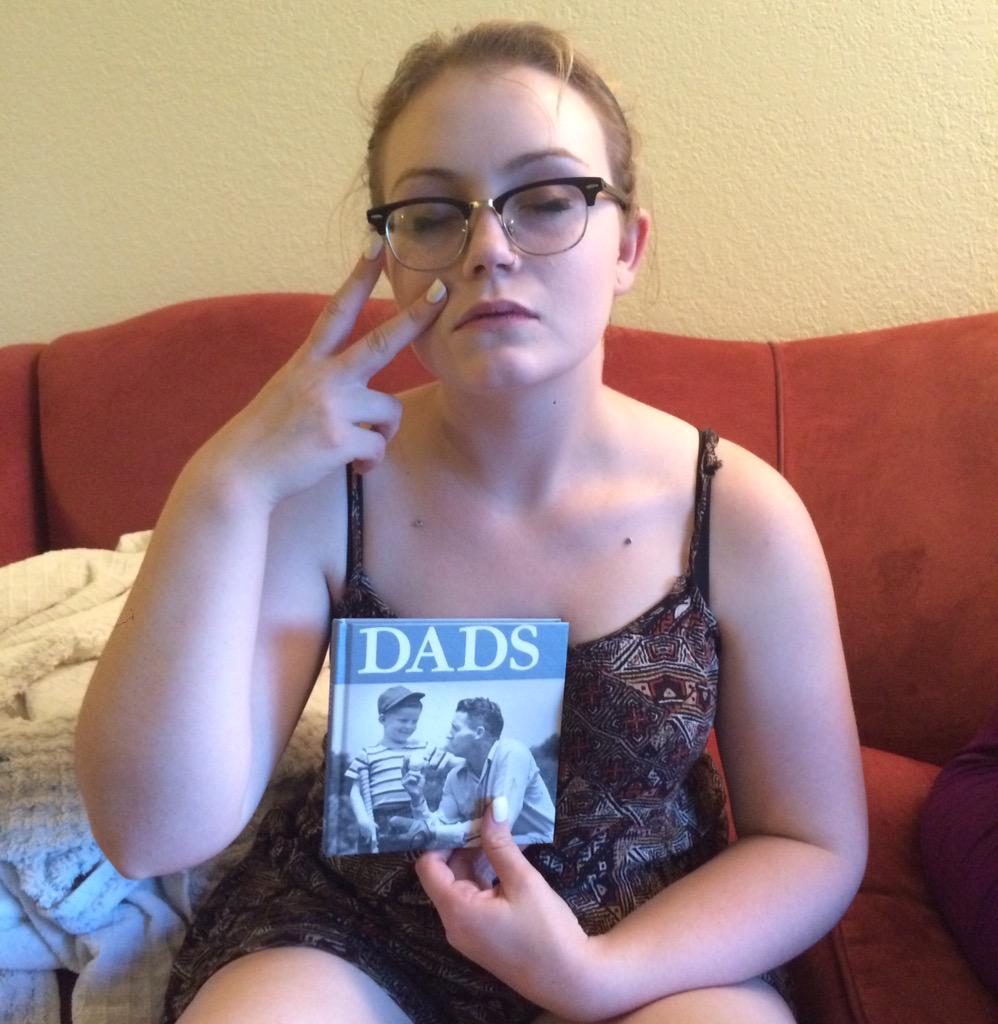 ebrzon's tweet image. from ours to yours: happy father's day