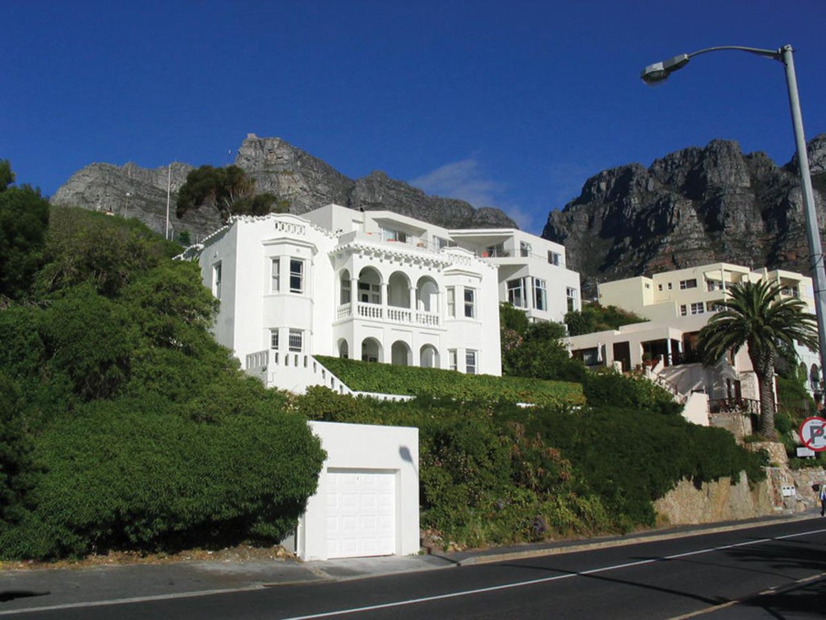 BingleyPlace's tweet photo. Need amazing #accommodation in #CapeTown #SouthAfrica? Head to http://t.co/rE73yNvi5o http://t.co/g0Ipm2cfsi