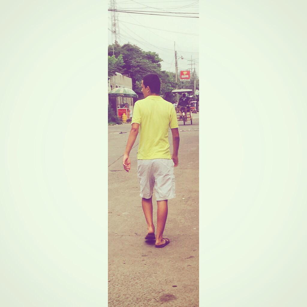 Angel_DeLeon6's tweet photo. Caminando sin ti ❤️😖😩 http://t.co/6d27ISXFjr