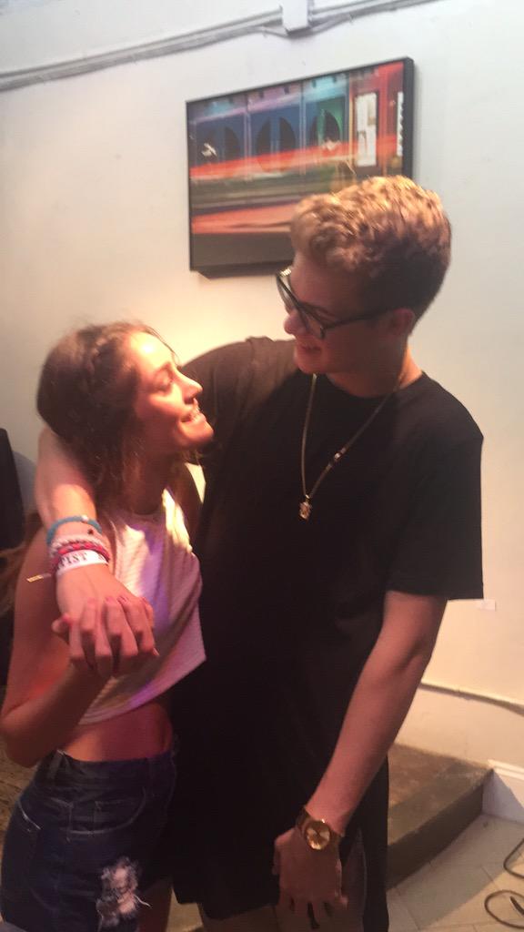 ygmadelyn's tweet image. "Now let's look at each other" 💘☺️