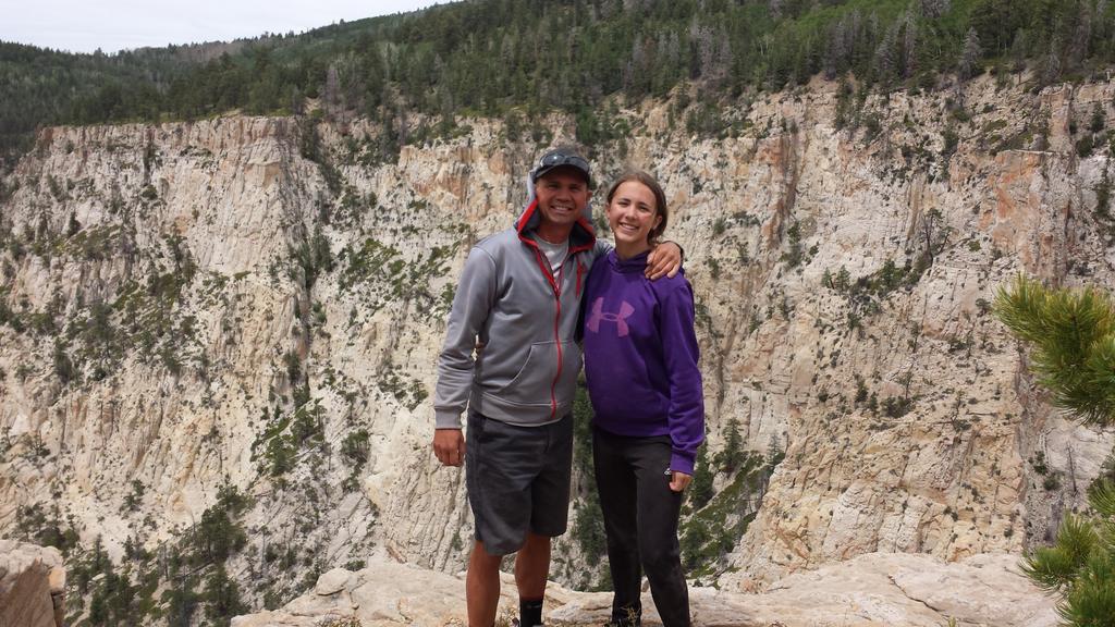 abby_curtis002's tweet image. Happy Fathers Day to the best dad ever. he really is my best friend &amp;amp; i couldn&apos;t imagine life without him. love you