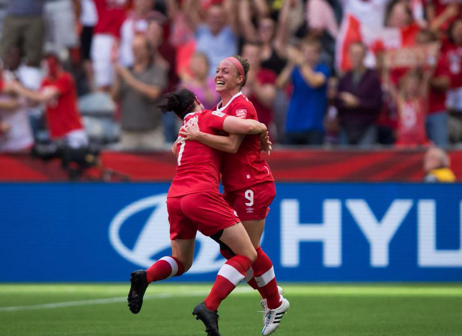 TSN_Sports's tweet photo. #FIFAWWC Highlights: #CAN advances to the quarter-finals with a victory over #SUI. VIDEO: http://t.co/lodOCmlX7e http://t.co/Lv0p4Tp01Q
