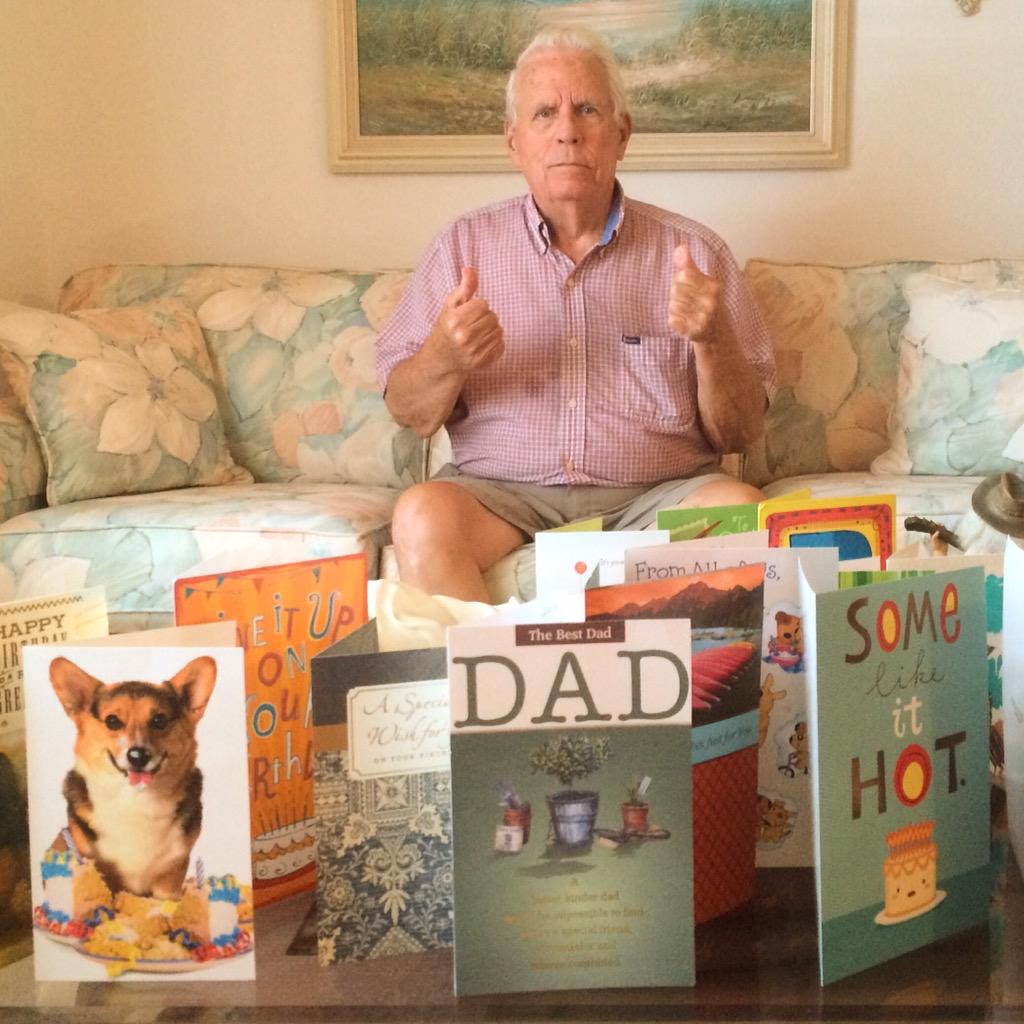 VEROCHICKY's tweet image. My Dad had The Best Dinner &amp;amp; Fathers Day !!!! @Carrabbas #VeroBeach #HappyFathersDay #SundayFunday ❤️❤️❤️❤️❤️❤️