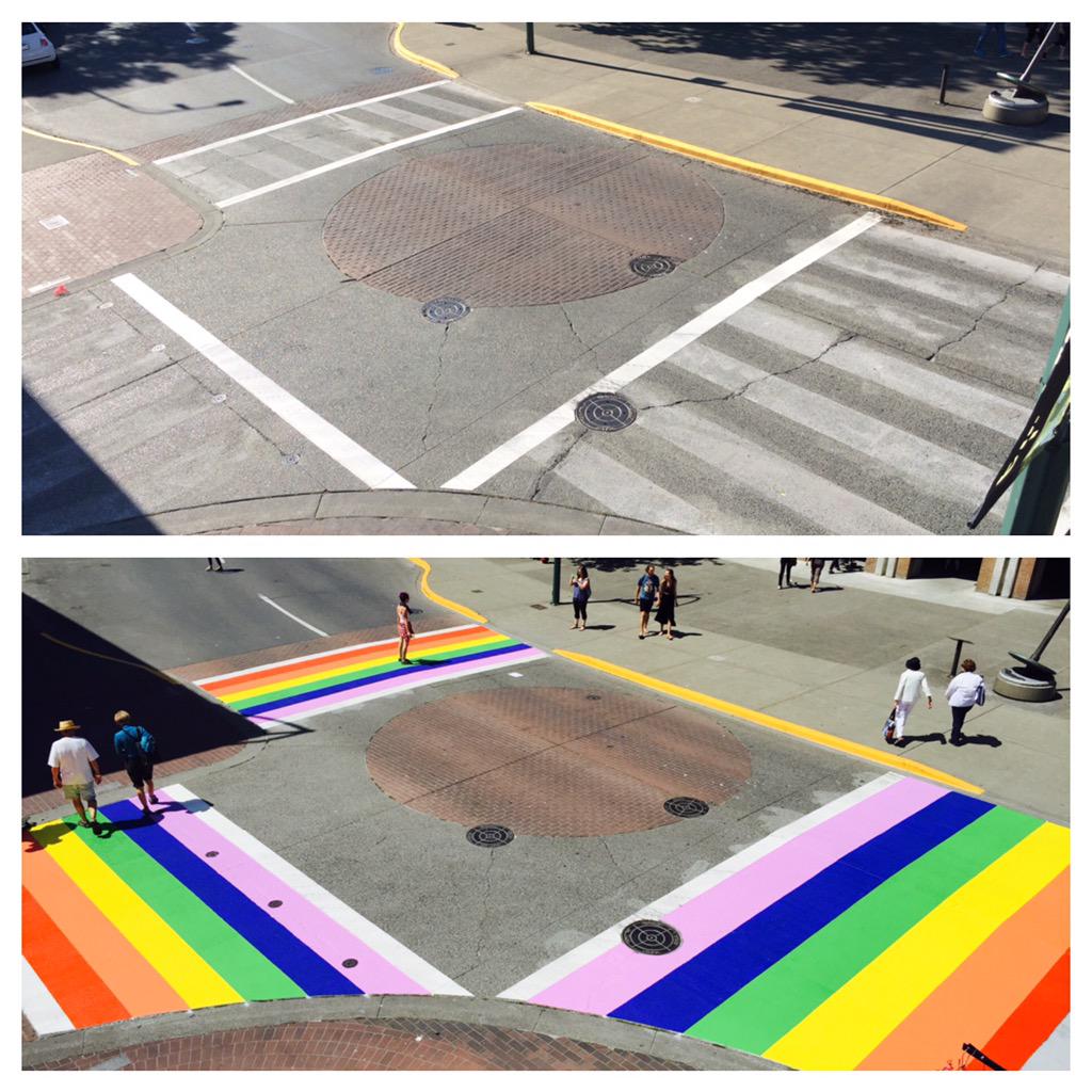 CityOfVictoria's tweet photo. Great day #yyj! Thanks for #CarFreeDayYYJ, #placemaking &amp; celebrating community @VictoriaPride @myDVBA @VictoriaDRA http://t.co/KxXVj7bvDX