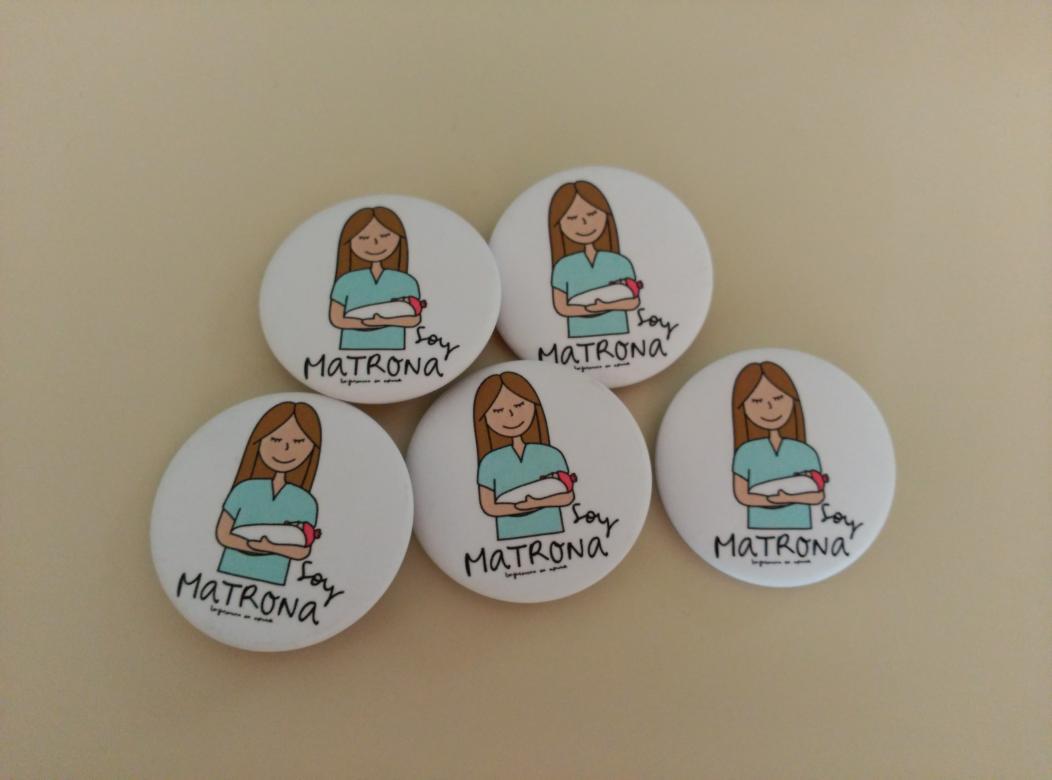 sterota90's tweet photo. Las 5 mejores resis de matrona 💕 @crisstalina @GemmaRodas @arabelavidal  #Nieves @enfermeraapuros #RegaloApurado http://t.co/ZzFH2hSyop