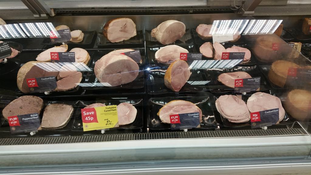 #picnicsandwichfillings @EggletonOlly <a href="/chrisphillips27/">chris phillips</a> @steviegosboy <a href="/TJ_Hgt/">Tony Hoggett</a> <a href="/waddesdongirl/">helen waddon</a> <a href="/Tesco2038/">Tesco Aylesbury 2038</a>