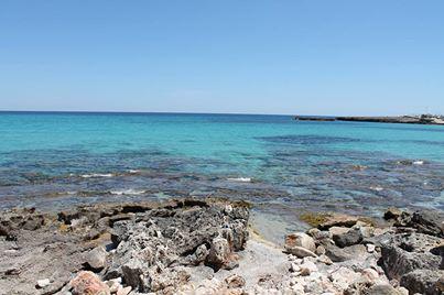 HomesMallorca's tweet photo. ¡Nos encanta el #verano!
We love #summer!
Wir lieben den #Sommer!  
#Mallorca #beach #sun #realestate #paradise #home http://t.co/Se3K571Qsz
