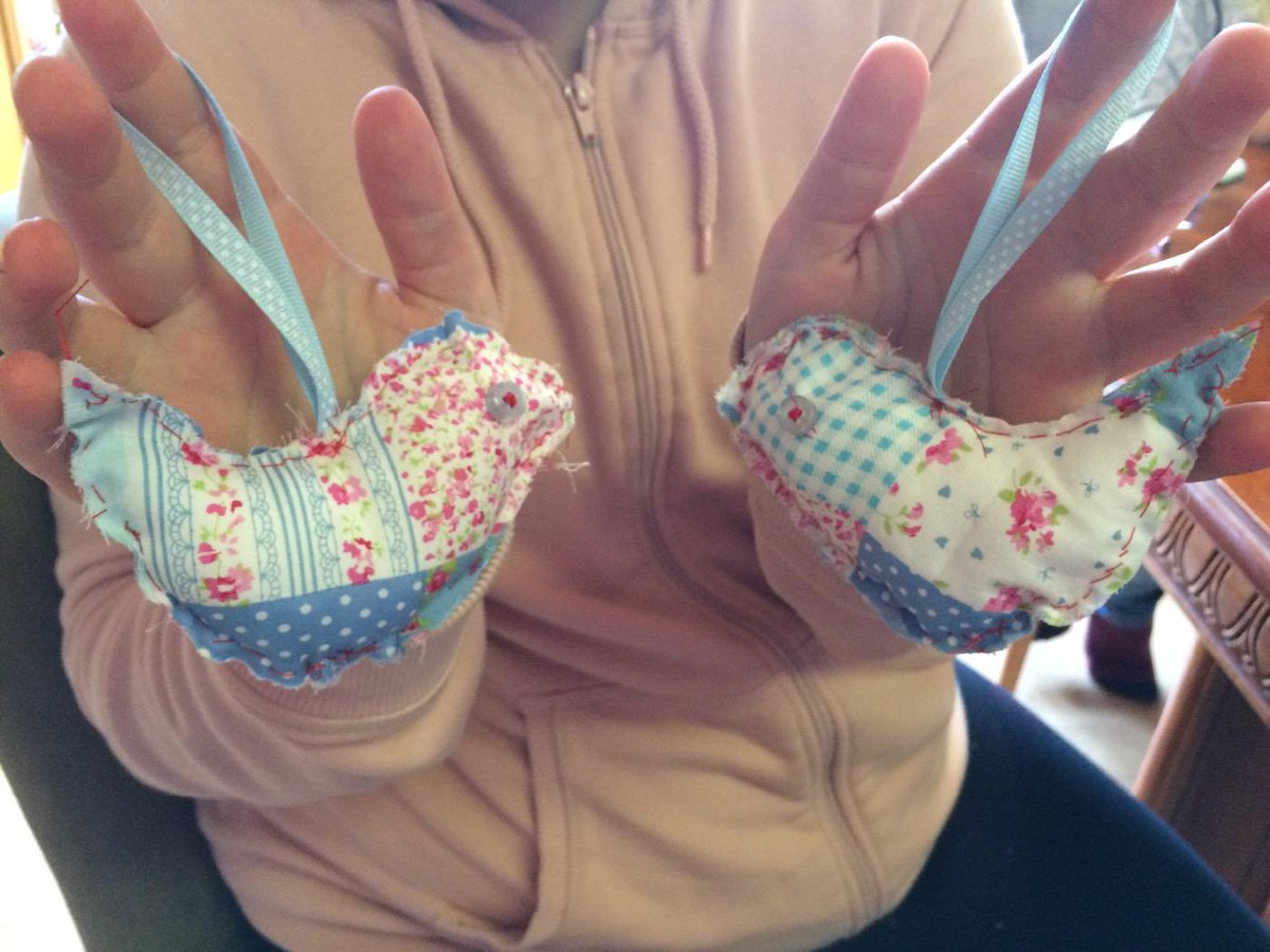 LisaMakes's tweet photo. Made by Becky at this Saturday's craft morning! http://t.co/FZX8rlTmAn