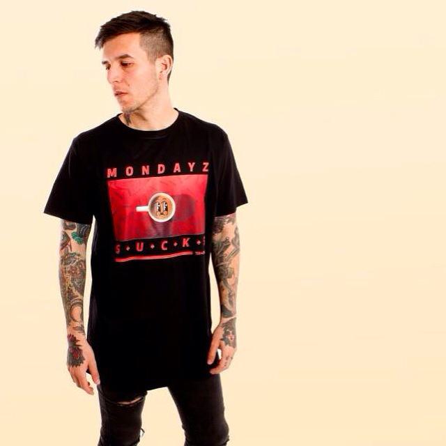 TooZhink's tweet photo. If Monday had a face, I would punch it! 

Mondayz Tee: http://t.co/ZK3CJWjN5N

#toozhink #♠️ #tzhnk #urbanwear http://t.co/CT6Meluw6A