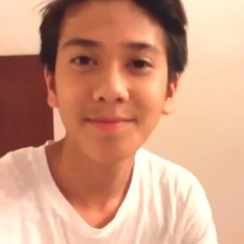 Ayo COmate &amp; SoniQ do'a kan yang terbaik buat <a href="/iqbaale/">iqbaal ramadhan</a> Jgn berlarut-larut dalam kesedihan trus yaa 🙏 #GWSIqbaalCJR
