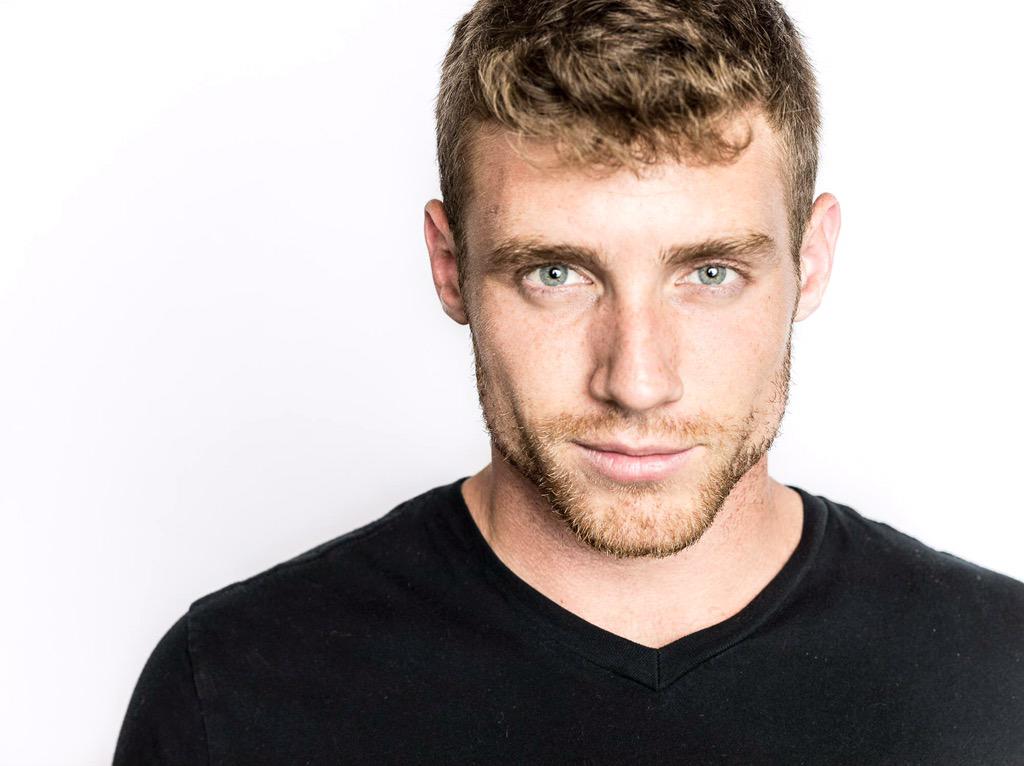 BOAacademy's tweet photo. Actors need new headshots? Check out http://t.co/d0QoDO6pIL http://t.co/olwkLVzvng
