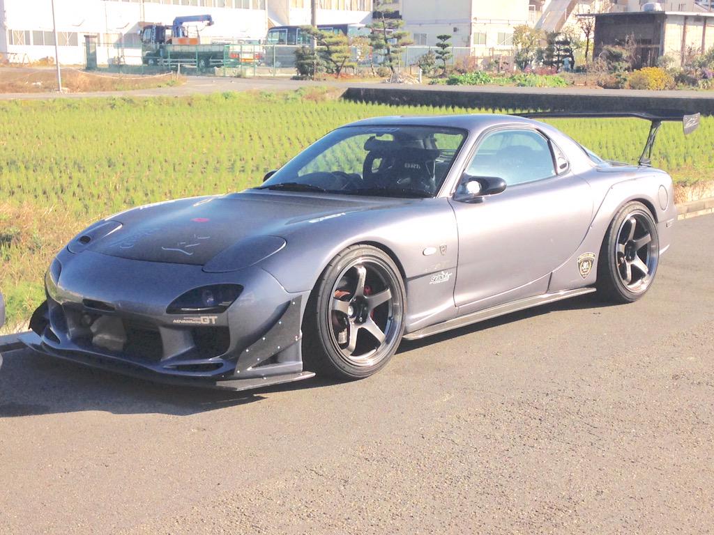 かっつぁん Abm Twitter પર 魔王はre雨宮じゃなくて藤田エンジニアリングな 魔王号 Rx7 Fd3s ホットバージョン 車好き Rtくれた人全員フォローする ふぁぼした人全員フォローする Http T Co Vergaorgsv