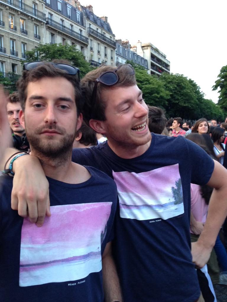 clangelin's tweet photo. Frères! #RicardMusic http://t.co/23X03a5dn9